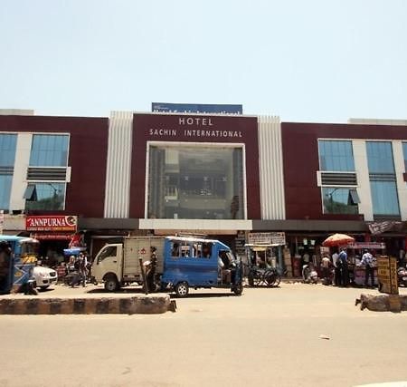 Hotel Sachin International, Haridwar Kankhal Bagian luar foto